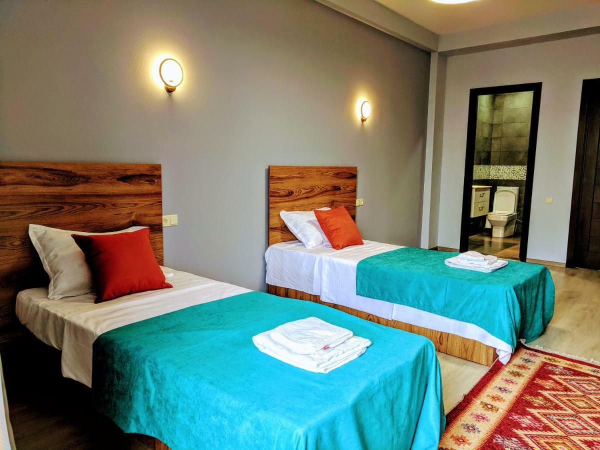Hotel Canvas Tbilisi ภายนอก รูปภาพ