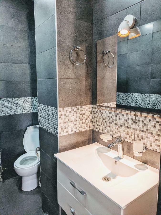 Hotel Canvas Tbilisi ภายนอก รูปภาพ